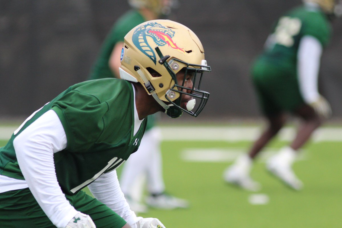 UAB_FB's tweet photo. The Blazers took the field for day one of Spring practice on Tuesday morning. Click below for new and notes on the first day. 

🔗: https://t.co/Pmh0O6iKQa https://t.co/D2OCJCVhuz