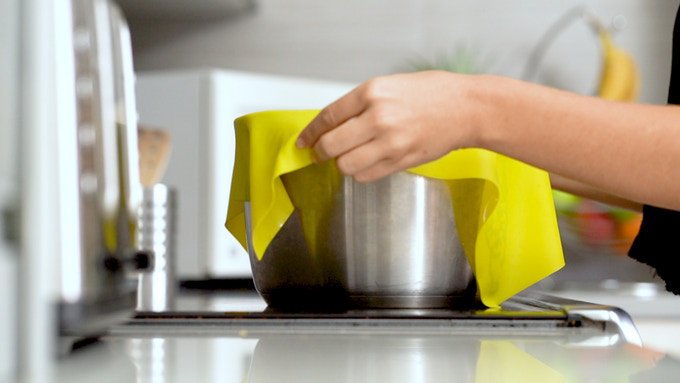 crowdfundedco's tweet photo. Food Wrap | Reusable Cling Wrap.

Find them here:
https://t.co/UKW1gc8d1t

@crowdfundedco @kickstarter @indiegogo #cook #food #cooking #foodporn #chef #foodie #instafood #yummy #delicious #love #kitchen #dinner #instagood #foodphotography #foodstagram #eat #art #foodlover https://t.co/wCxzAkc0Gv