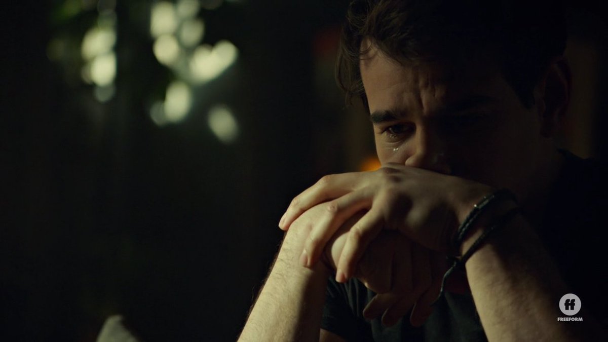 Simon broke my heart!!💔💔😢😢 #Shadowhunters