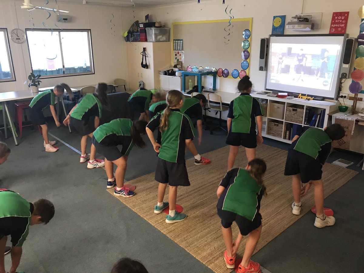 killatilla74's tweet image. Indoor fitness on a hot day @ImmanuelGawler #workout #thankGodforaircon