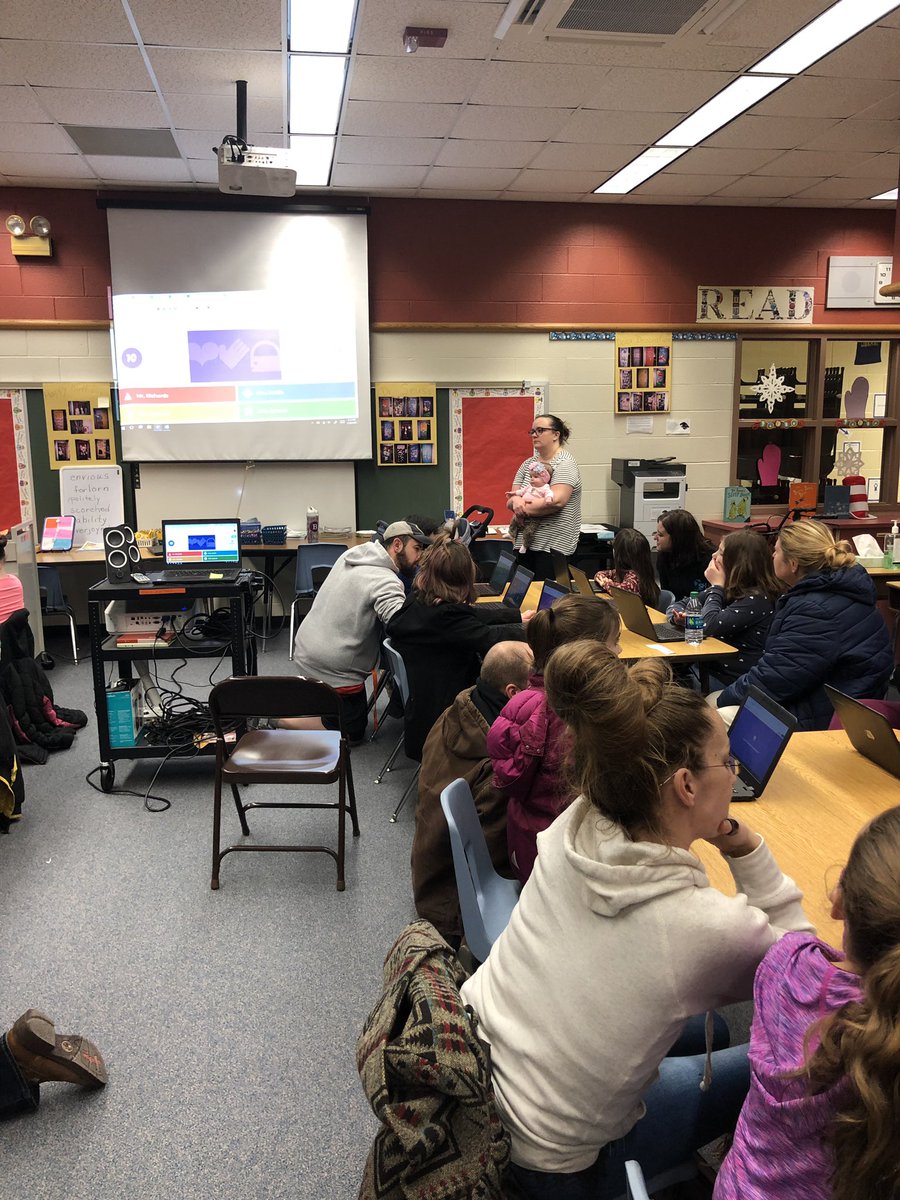 hake3rd's tweet photo. Kahoot was a HUGE success at Chocolate Touch Night! Thanks to all the kids and parents that came to play! 🍫  @NHWelemschool https://t.co/kGAWsJwFEh