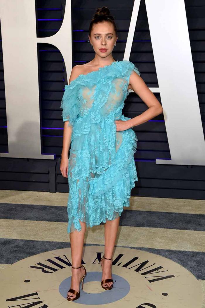 Bel Powley wore a PREEN Spring 2019 blue lace dress to the 2019 Vanity