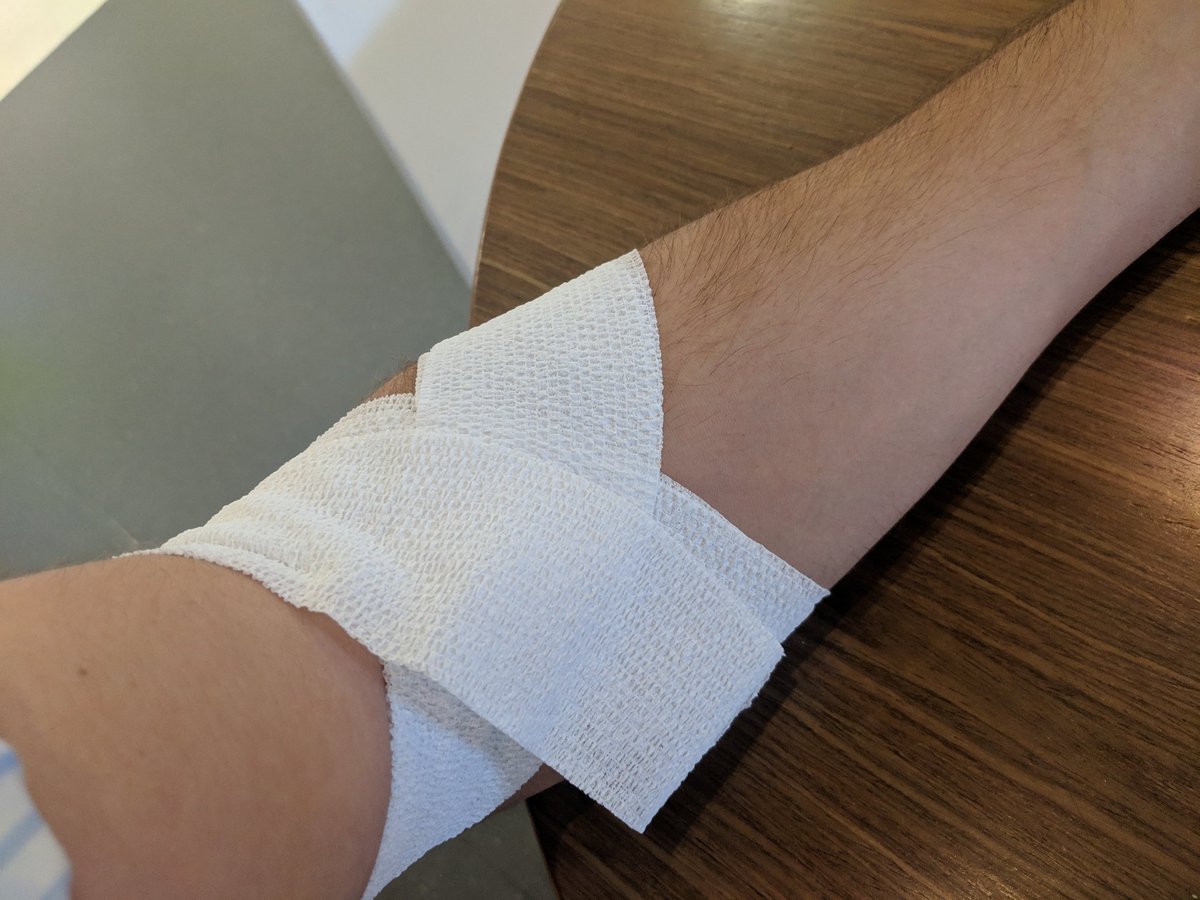 NedHewitson's tweet photo. Donated blood today. Feeling like the Wild Thing @shaun_tait32 https://t.co/vDpUfaip43