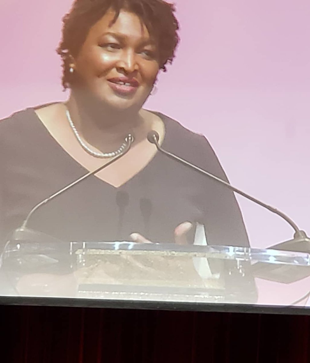 mooreforatlanta's tweet photo. #TagAlongTuesday Final stop, the Georgia Legislative Black Caucus Annual Heritage Dinner Soldiers of Justice Awards. The keynote speaker was Stacey Abrams. https://t.co/GuaSSEq3Qd