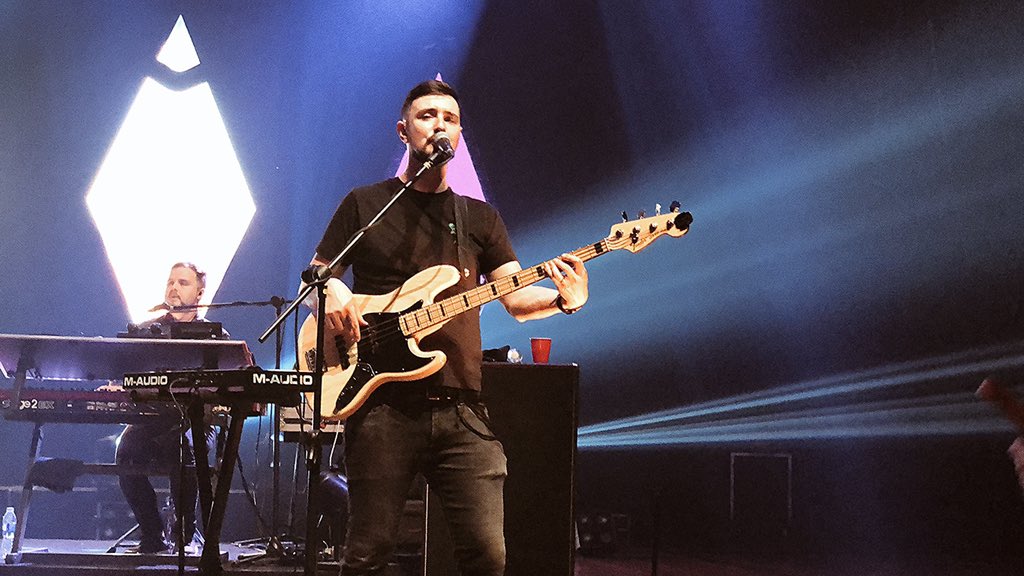 krrncryztn's tweet photo. Kodaline | Politics of Living Tour 2019  ♥ Live in Manila @Kodaline @KodalineFansPH https://t.co/UN9TbWQV8U