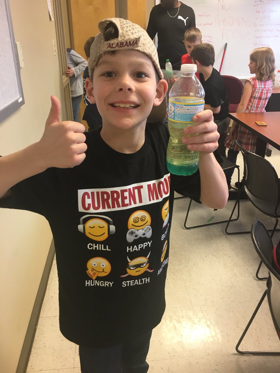 Our first group of 3rd graders had a great time with their Pioneer Pals over the last six weeks! The students played games, read books, made “lava lamps”, and enjoyed getting to hang out with some pretty cool Tusculum students 😉. Our second group is excited to visit this week!