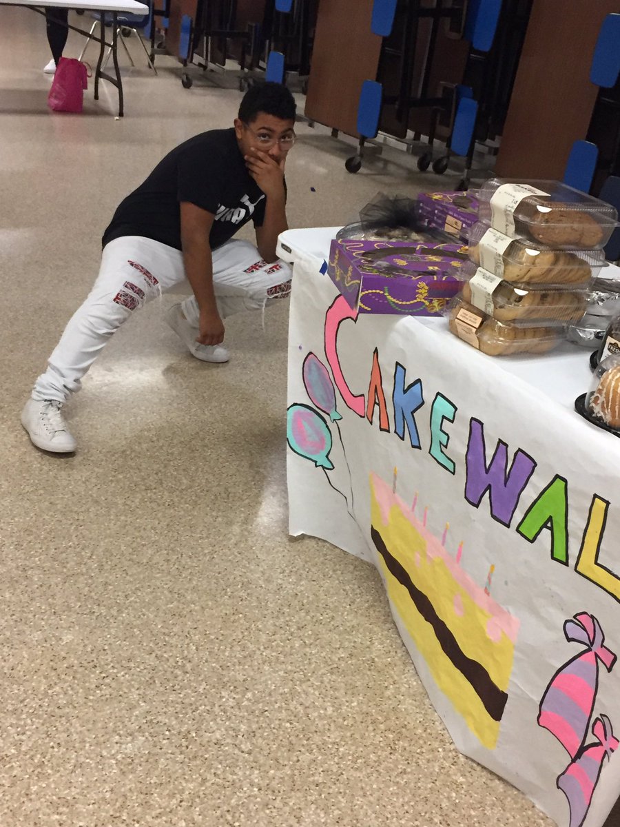 StrackCo's tweet photo. Strackfest and the carnival were a success all around! Thank you to all the teachers, students, and families that helped make this a fun evening! #STRACKChamps @StrackKISD https://t.co/IsS7Woewmk