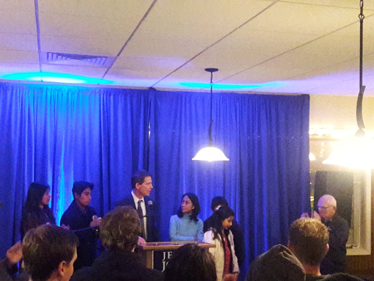 Jerry__Joyce's tweet photo. "Chicagoans want the same thing...We want to be part of a city where you can raise a family...Thank you so much." #ChiMayor19 https://t.co/UanKR91Z09