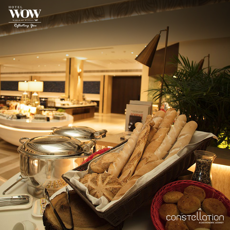 wow_hotel's tweet photo. Dig into some delicious buffet breakfast while you sip on a cup of aromatic morning tea at Constellation.
Book here: https://t.co/qCuPa51tvW or call: +91 7316711111
#WOWhotel #WorldOfWinway #Indore #TheConstellation https://t.co/IQ7cIQEmeJ