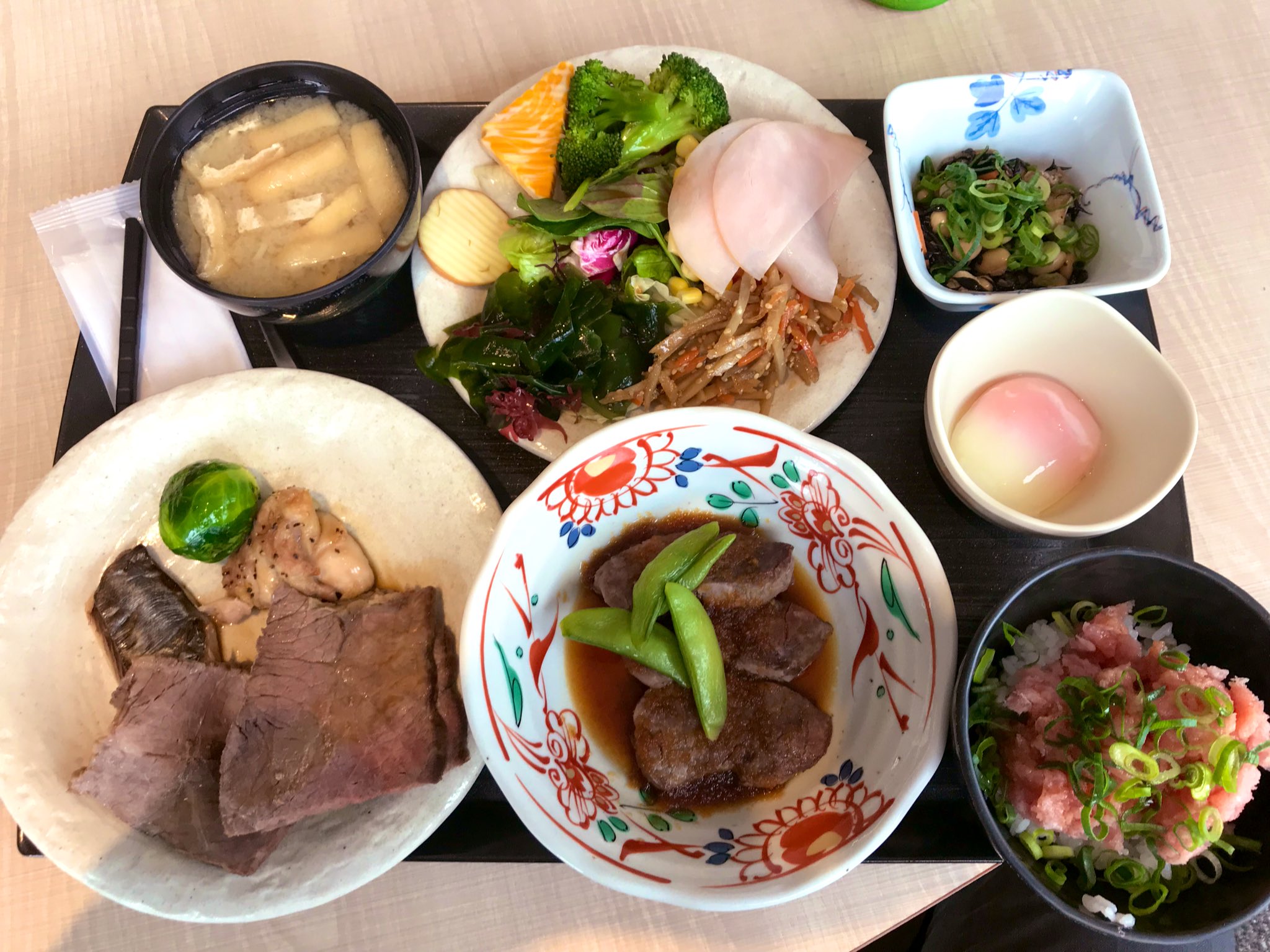 ハル Googleの社食凄い ぜんぶ無料 食べ過ぎちゃったぜ T Co Jku2a5iso3 Twitter