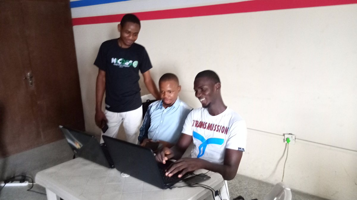 promise_amadi1's tweet photo. Getting ready for the first #Figma Program in #Aba, Abia State. #figmaAba
#rad5tech #figma_africa #gdgaba
@gdg_aba @rad5tech @figma_africa @peter_akwa https://t.co/fdqUlKPmA2
