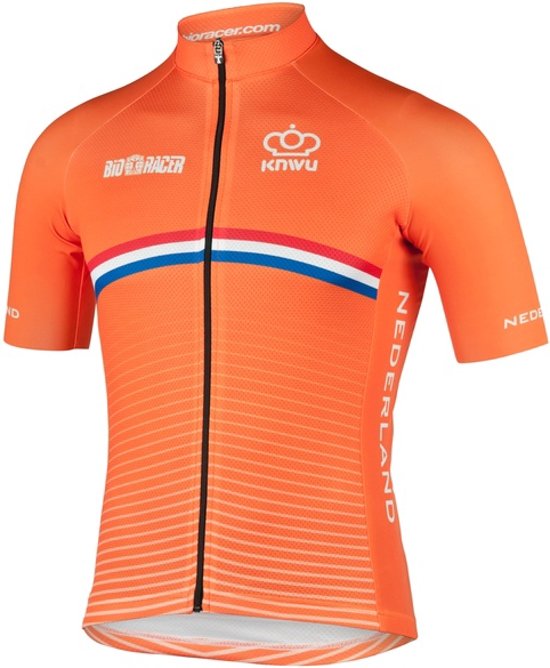 CyclingWebNL's tweet photo. Laatste stuks Bioracer Nederland &amp; België shirts 

Wil jij nog een keer in het officiële landenshirt fietsen? Grijp dan nu jouw kans! 

OP=OP 

Meer info: https://t.co/hNL2qo8M4S 

#Cycling #Cyclistlife #Cyclinglove #Cyclingwebnl #cyclistlife #aanbieding #sale #cyclismo https://t.co/PmkiYVgzP7