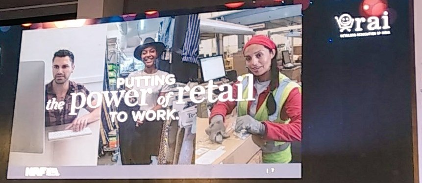 anushreetandon's tweet photo. #FactOfTheDay Retail = 42 mn Americans. Interesting presentation by  @NRFnews about #Power of #Retail, its #transformation #evolution to offer blended #experience #CustomerEngagement
#RLS2019 #ExperienceEconomy #expert #speak https://t.co/ipeNS4JrXT
