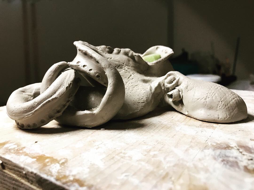 LussoMediterr's tweet photo. New creation
OCTOPUS collection 
#mariaelenasavini #ceramicjewelry #art #ceramicart #handmadecreation #fashion #jewel #collie #madeinitaly #uniquepiece #pezzounico https://t.co/HW3qCpCyzb