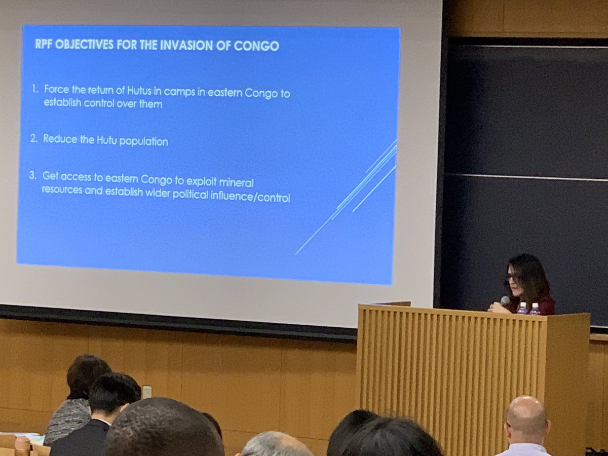 JCMaswana's tweet photo. Conférence intéressante de la journaliste d'investigation canadienne Judi Rever @JudiRever sur la question de réfugiés rwandais, à l'Université Rikkyo! L'auteur de "In Praise of Blood" discute aussi l’extension du conflit rwandais en #RDC & invasion & tueries 1996 #Mapping_Report https://t.co/cVHqMYptUw