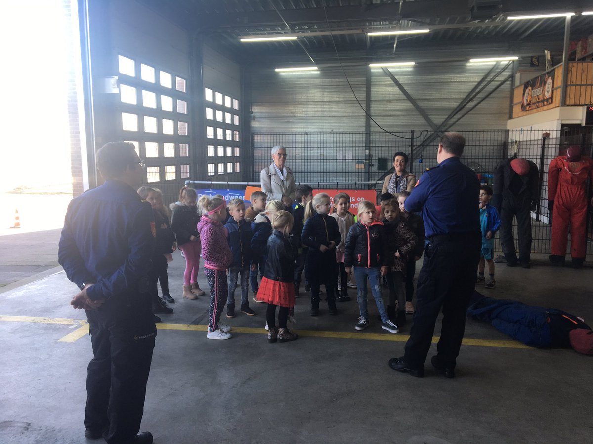 Brandweer_Mblik's tweet image. Vandaag #Jozefschool op bezoek