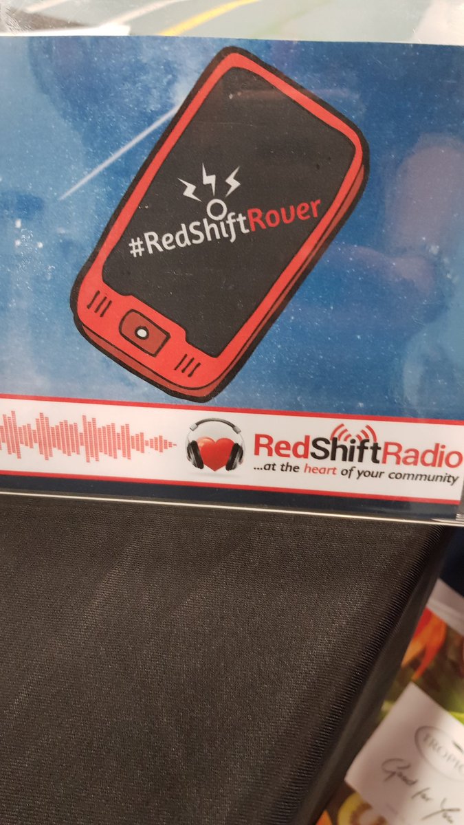 LizParkin tweet media