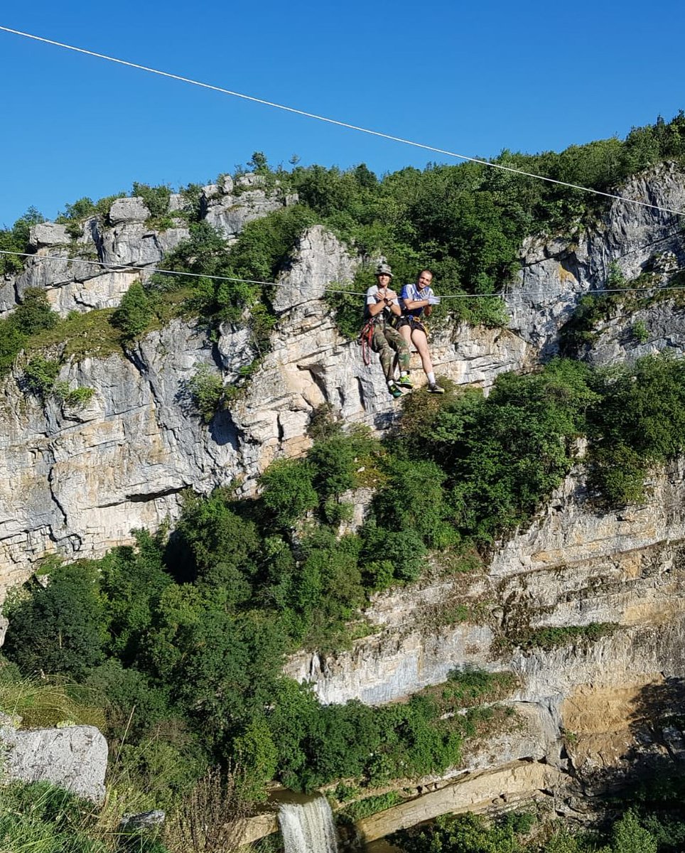 KosovoHolidays's tweet photo. Some tourists like to combine trips with adventures :-)
These risky guys, enjoy the #Mirusha #Waterfalls from up! :-) 

Photo credits: @ labi_hetemi

#kosovoholidays #adventuretravels #beautyofkosovo https://t.co/ud2mdu7EmF