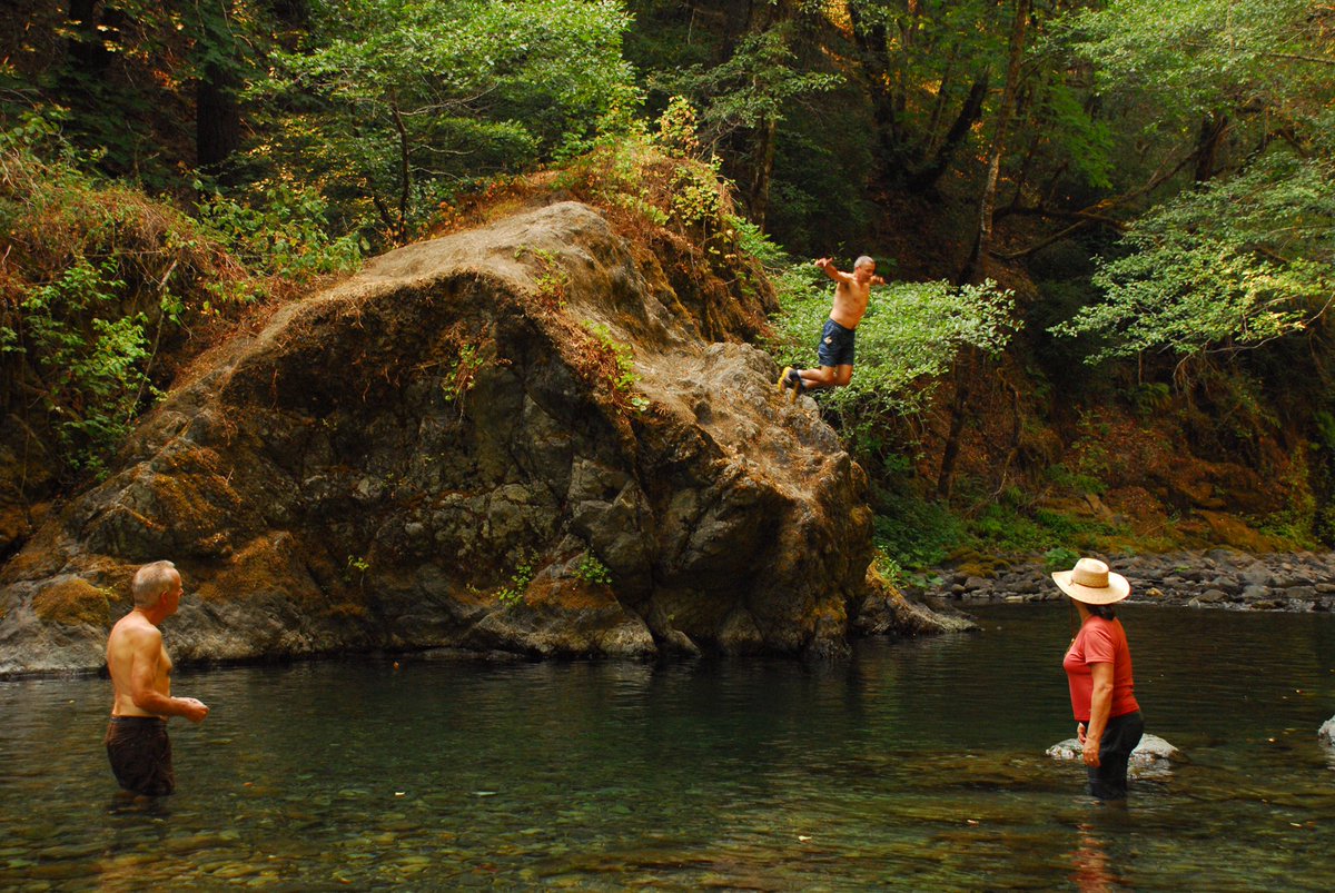 AmerWhitewater's tweet photo. Mule Creek on the #RogueRiver, about to become #WildAndScenic as part of #OregonWildlands #LandsPackage2019; thanks @RonWyden @SenJeffMerkley @RepPeterDeFazio https://t.co/Tx7AjIWot9