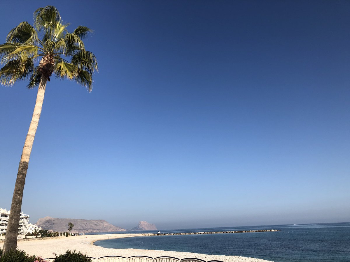 TriptoValencia's tweet photo. Last weekend we made a trip to #Altea. We loved the beach and the old town. https://t.co/uGWA9Ty4jA