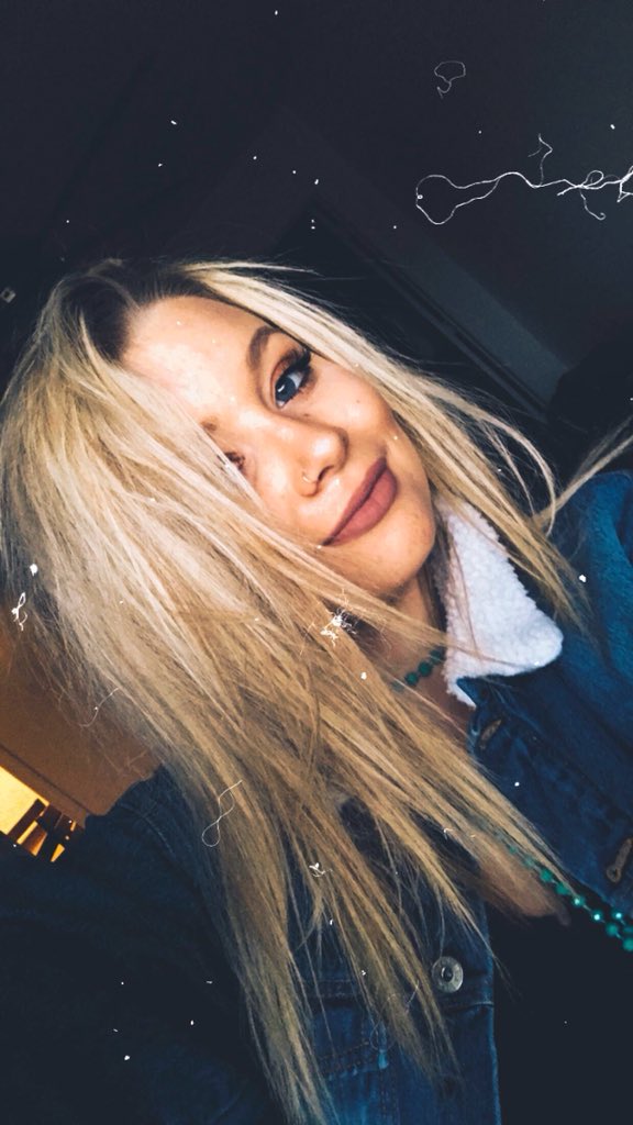 i had to make a new Twitter so y’all follow me on here 🤘🏻 thanksssss