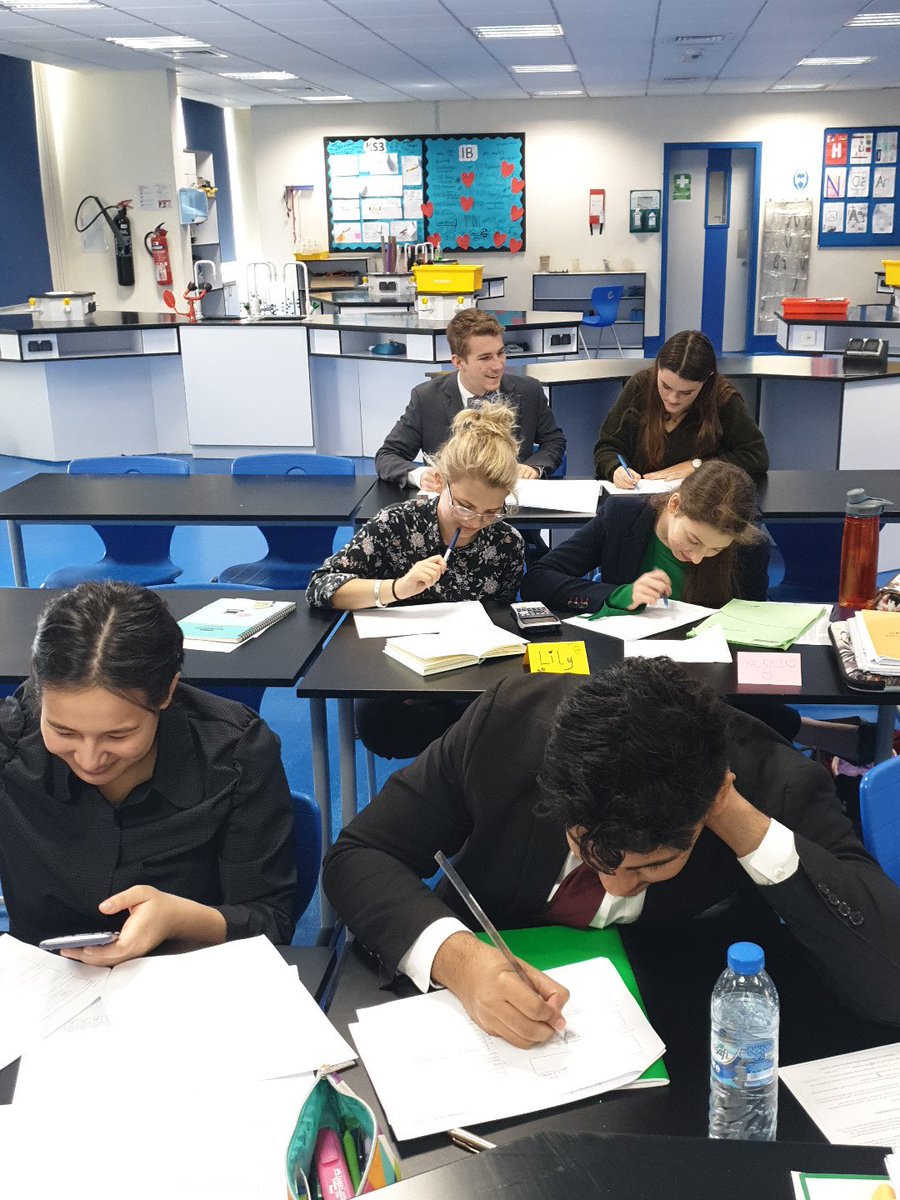 ReptonDXBChem's tweet photo. IB2 HL and SL completing exam style questions, the concentration 👩‍🔬👨‍🔬 @ReptonDXBChem @ReptonDubai @ReptonDXBSenior #ReptonFamily #reptondxb #determination https://t.co/xC3ZILS47v