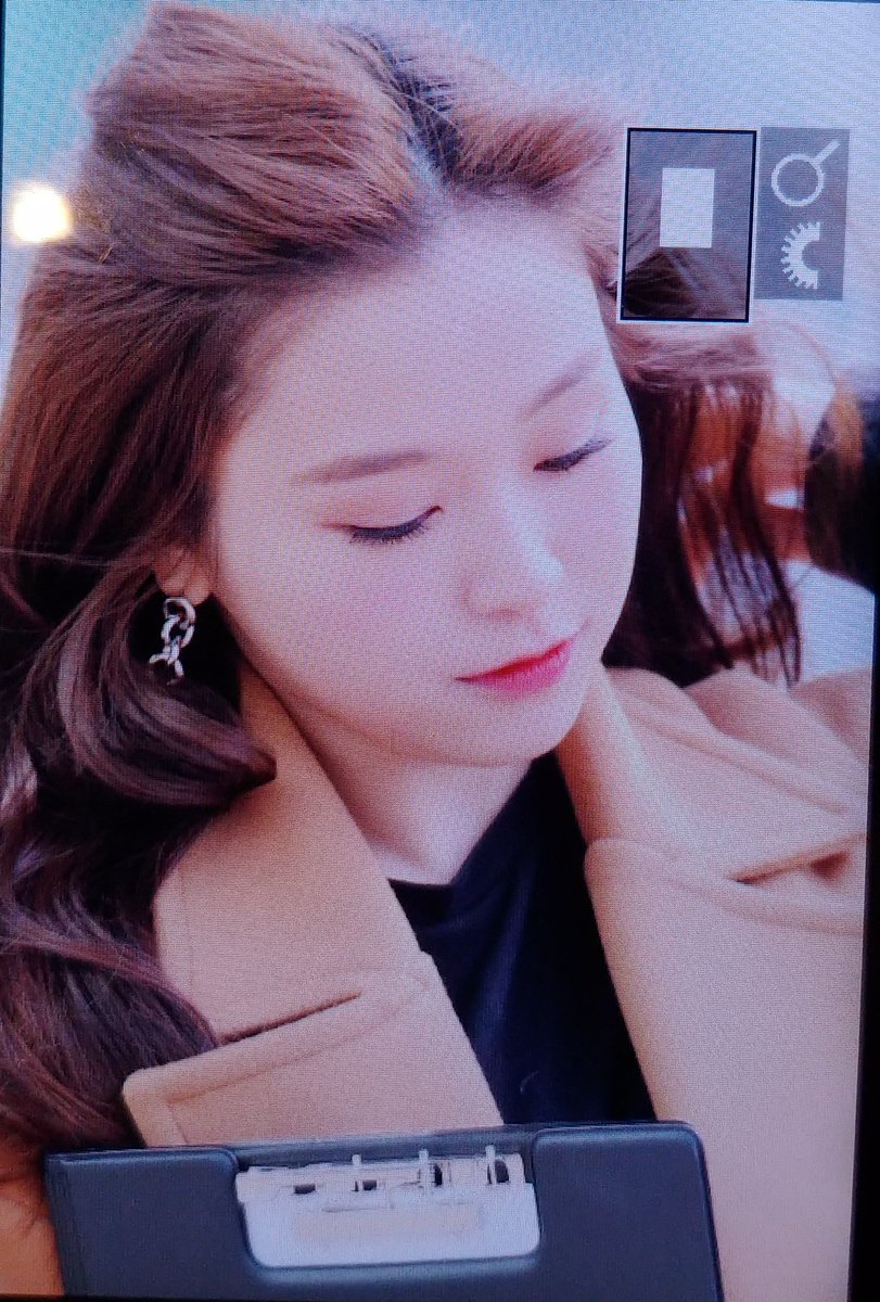 190227 쇼챔피언 일일팬매 프리뷰
 
여기 일산아니야 캠퍼스야,,,

#가현 #GAHYEON #드림캐쳐 #Dreamcatcher
<a href="/hf_dreamcatcher/">드림캐쳐 Dreamcatcher</a>
