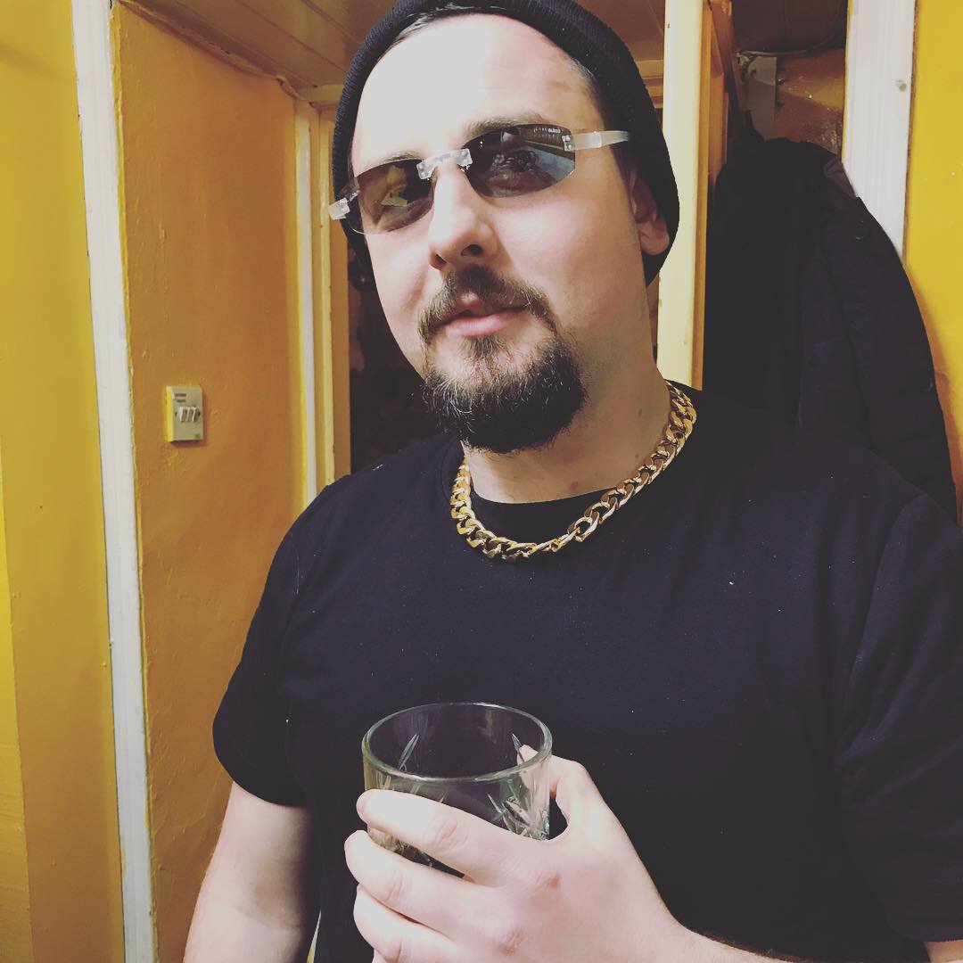 tinylions_'s tweet photo. Back in Tomneys Bar this Saturday night for the usual madness 🤘 https://t.co/T4ykAPckk4