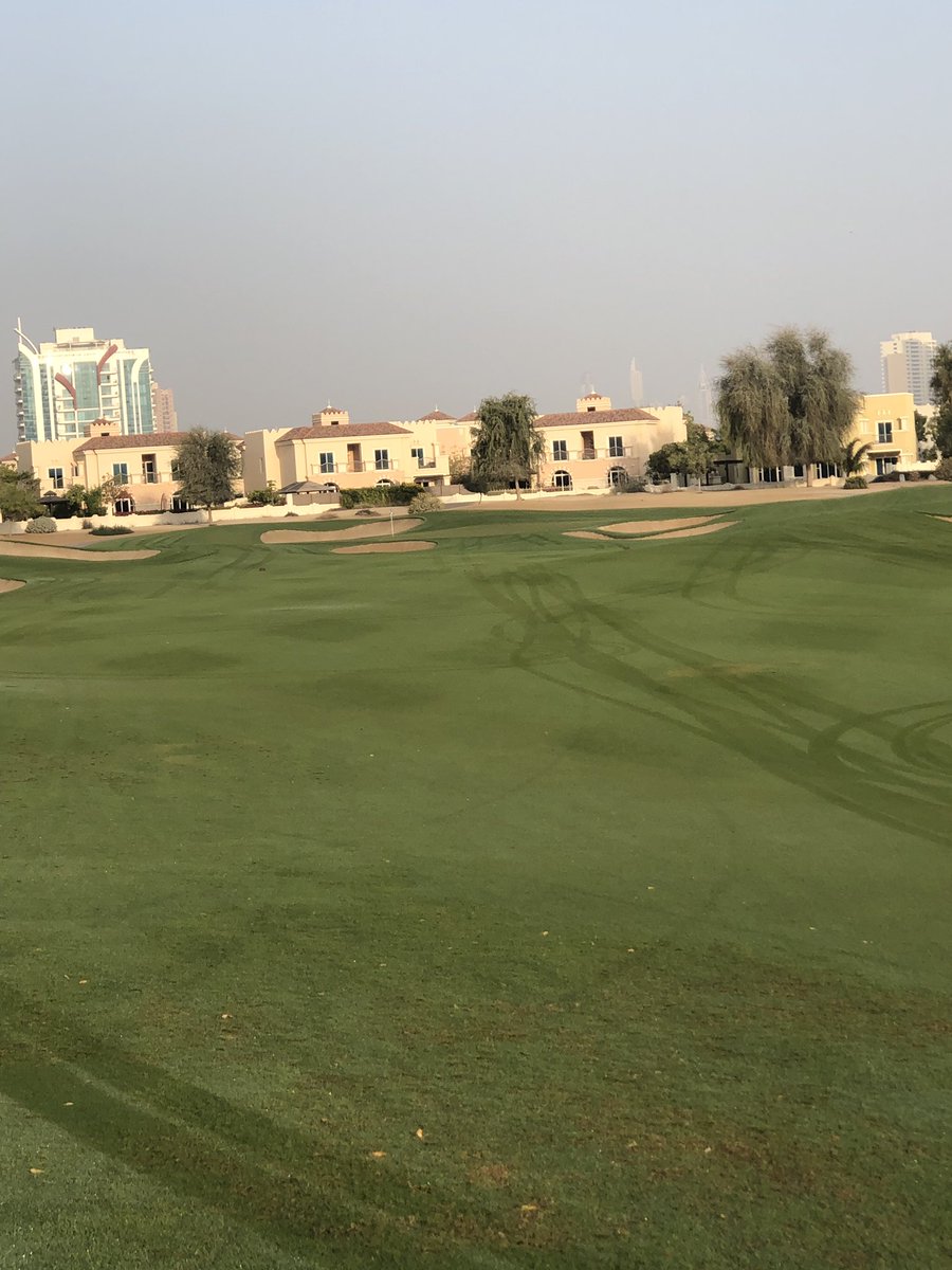 john_frankham_1's tweet photo. Played @ErnieEls_Golf course today in Dubai what a course best condition I've ever played https://t.co/SY7A7i6T7S