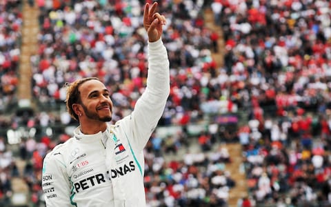 SkyF1Insider's tweet photo. 18 - #daystolightsout
18 Drivers' titles have been won by British drivers
Every session. Every race. All live on @SkySportsF1 the Home of Live and Exclusive F1
#SkyF1 https://t.co/FnSsgahUi2