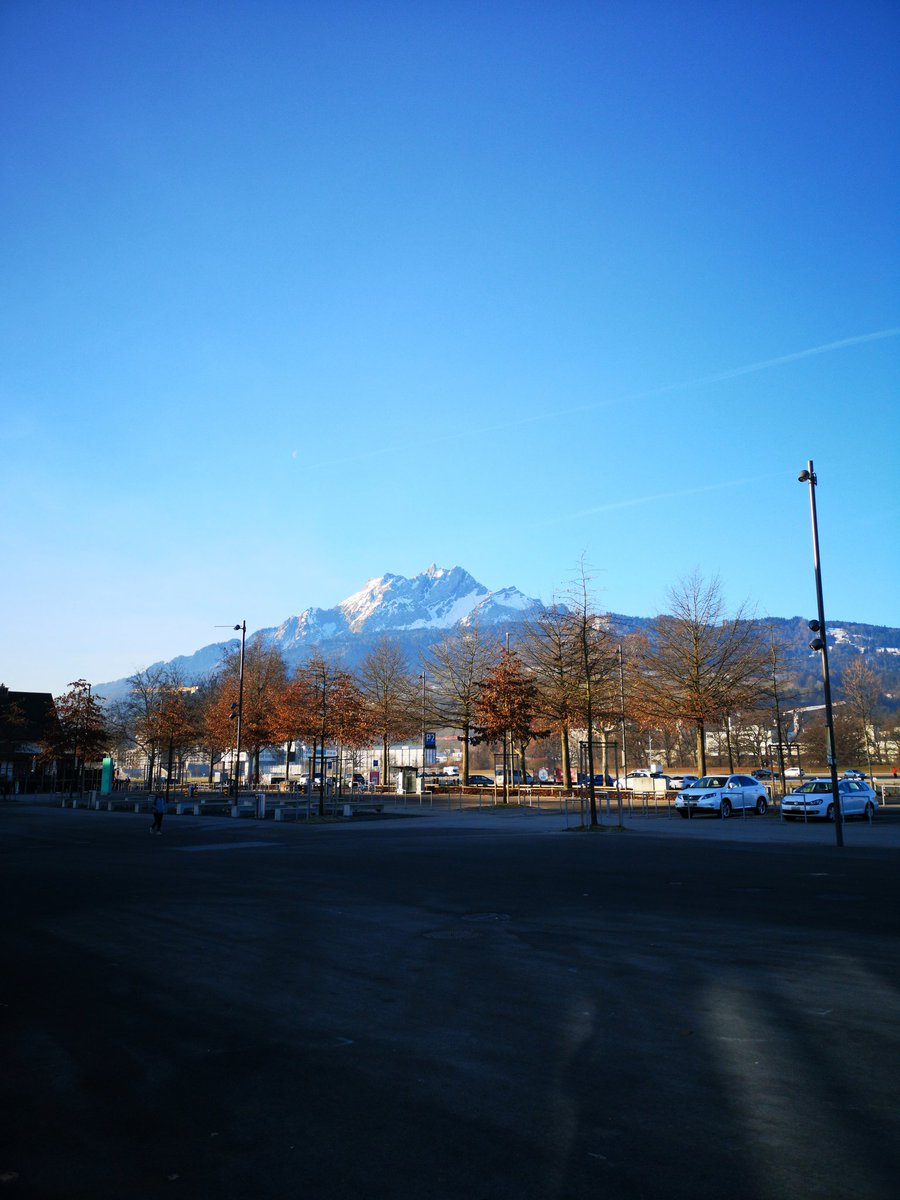 cgericke's tweet image. Another busy day at the #HID19 in Lucerne for @Xerox. I will be speaking at the #doxnet conference at 13.30. Come and join me. #Xerox #TeamXerox