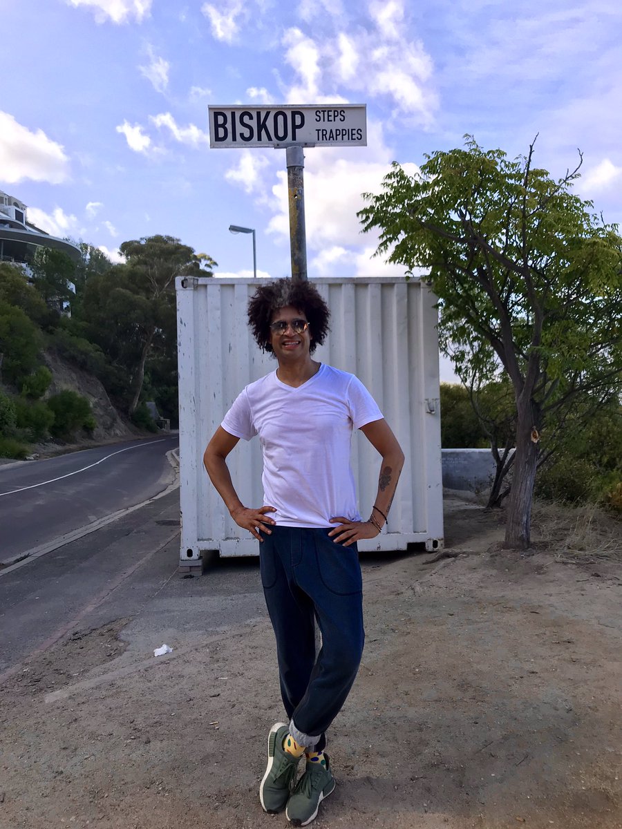 marclottering's tweet photo. First day back in the Mother City. Just quickly dropped off all the Jozi-Tequila-Sweat on Biskop Steps ๐ฌ๐๐ฝ HAVE THEEEEE MOST AMAZING WEDNESDAY ERRRRRโBODY! ๐คธ๐พโโ๏ธ๐ #happywednesday #biskopsteps #hellocapetown #mothercity #midweekmagic ๐ฅ๐๐ฝ https://t.co/cQjmUH4YFs