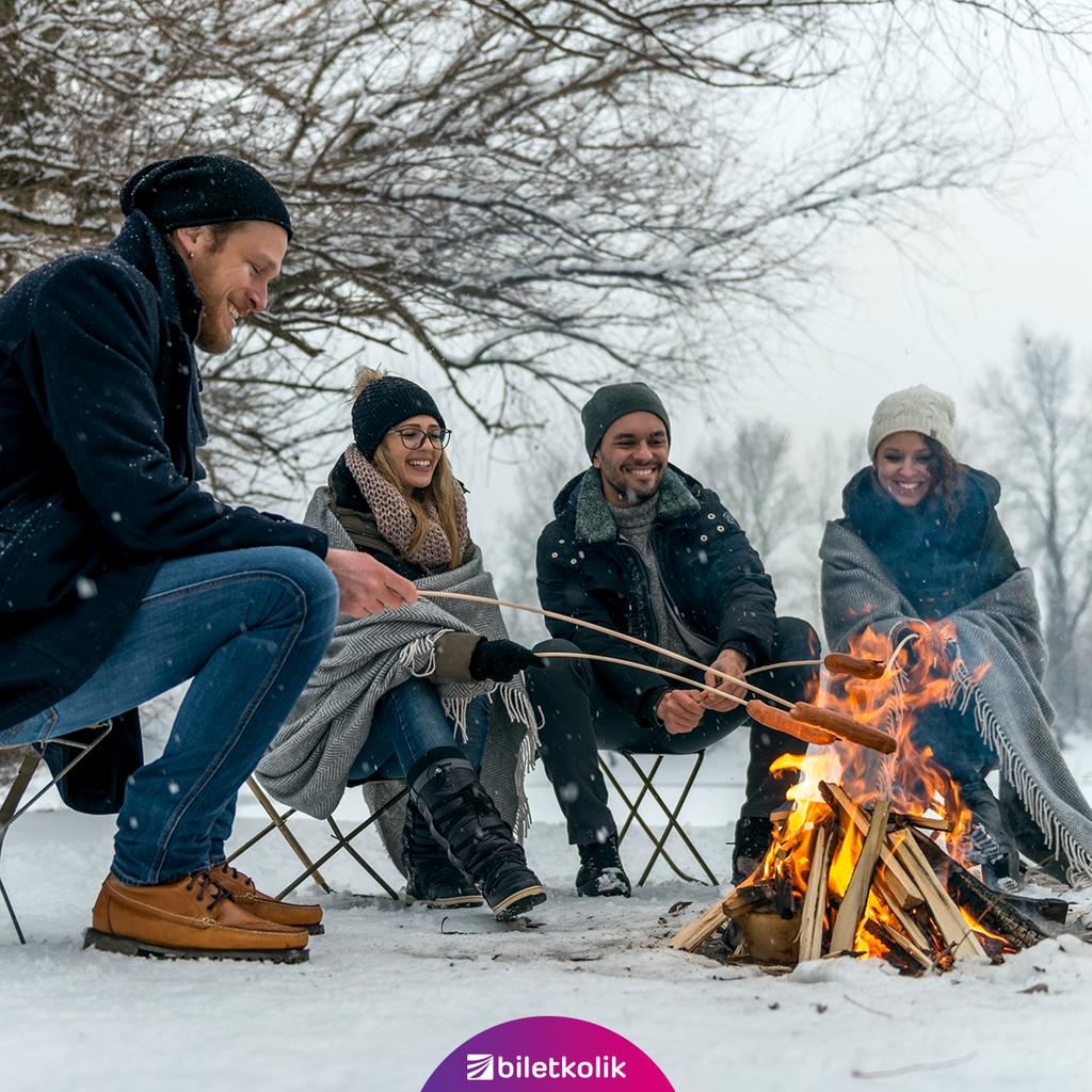Bu kış kamp ateşini sen yak! 🔥

#travel #tatil #seyahat #gezgin #travelblogger #biletkolik #discover #keşfet #travelphotography #photooftheday #anıyakala #macera#yolculuk #seyyah #photography #travelgram #travels #trip #view #Çarşamba #winter #kış

,