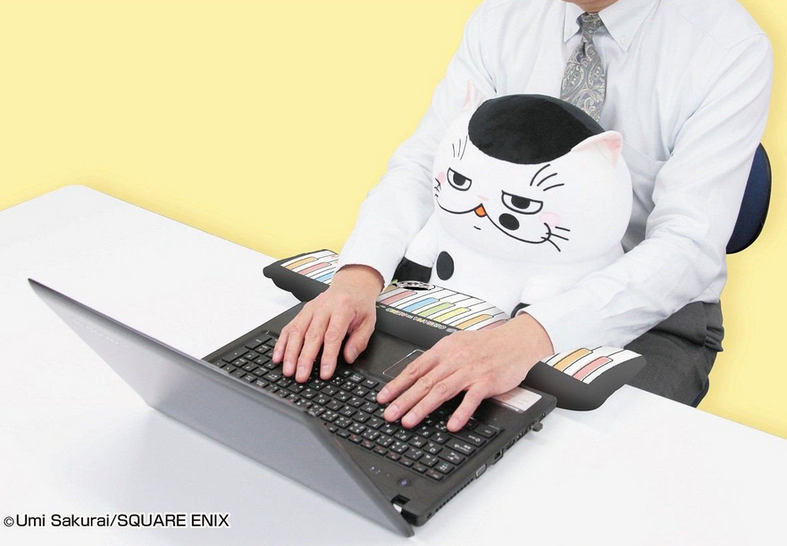【締め切りまであと１日！】

「おじさまと猫」のふくまるＰＣクッション予約締め切りは、
明日の２月２８日（木）までです！

完全受注生産になりますので、お見逃しなくです(*´∀｀*)

ご予約はこちら… 