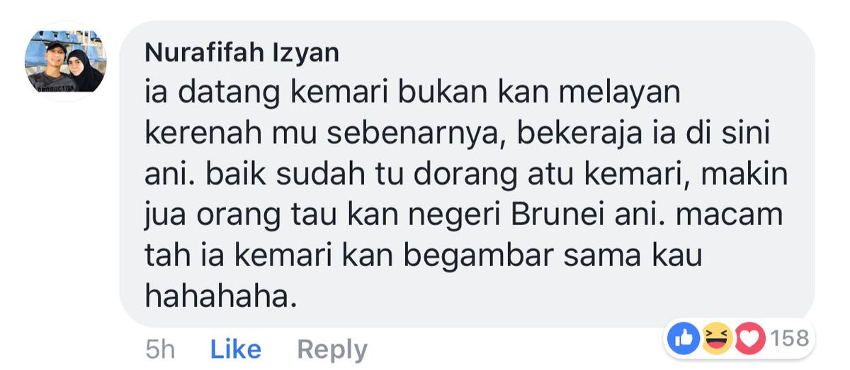 farheyyyy's tweet photo. Sis i salute this comment its true though. Song joong ki came to brunei for filming not to take picture with you https://t.co/sS2gVhHcwK