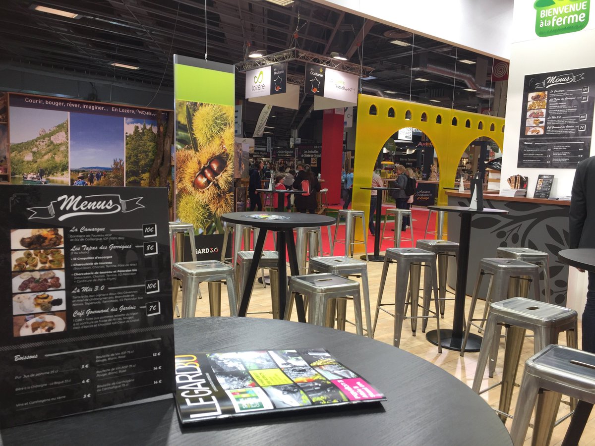 cci_gard's tweet photo. #SIA2019 #BODEGARD 1 enseignant et 7 élèves du @CFAMarguerittes de la @cci_gard sont mobilisés pendant toute la durée du Salon International de l'Agriculture sur le stand du Gard "la BODEGARD". Ils préparent des mets élaborés avec des produits gardois 👌😋 https://t.co/wTjZG8v5pE