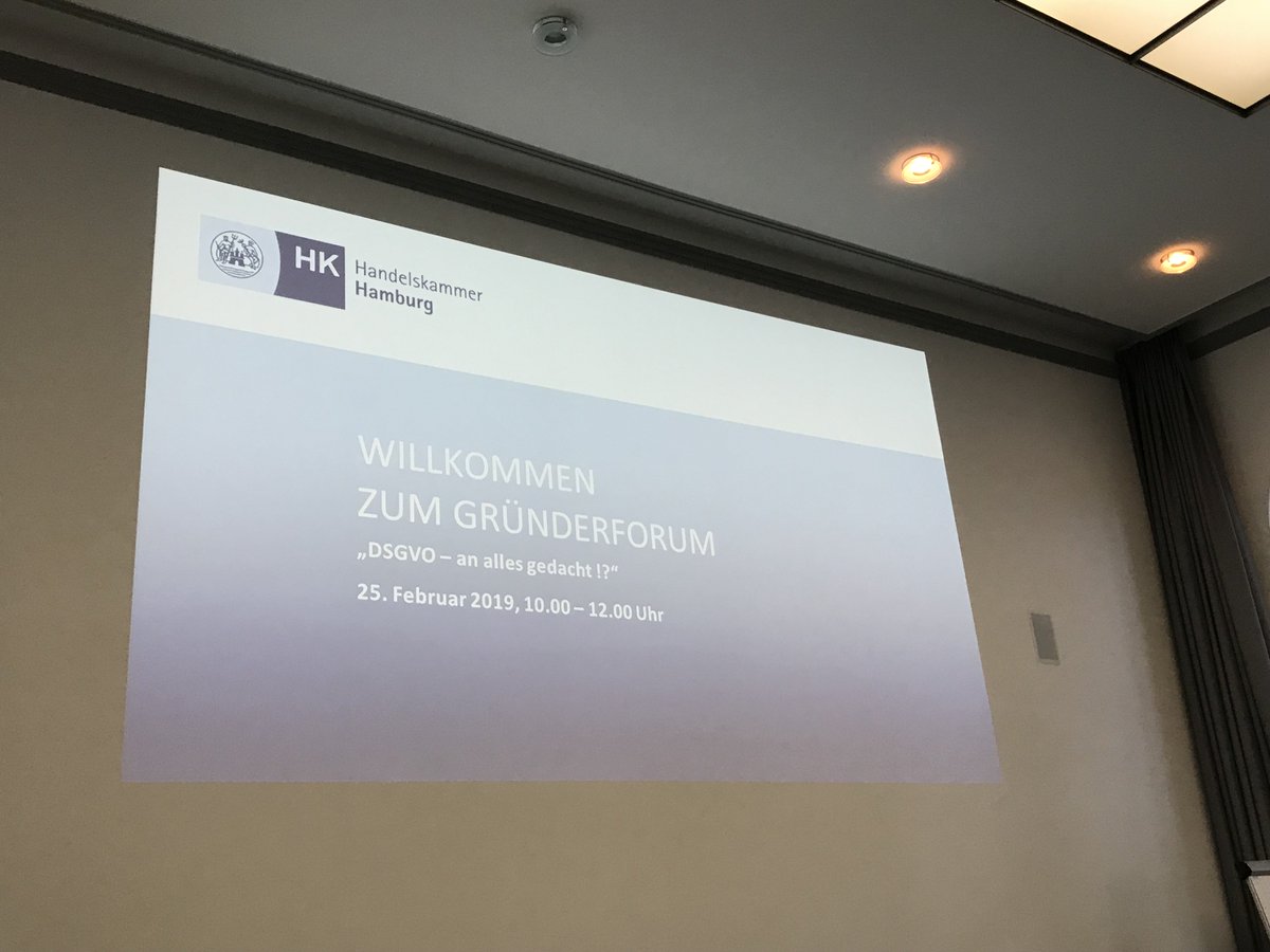 hkhamburg's tweet image. „#Datenschutz ist keine Frage der Größe des Unternehmens. Jeder #Selbstständige muss sich mit diesem Thema auseinandersetzen“, sagt Jörg F. Smid, Fachanwalt für #ITRecht bei unserem #Gründerforum „DSGVO – an alles gedacht?“. Mehr Infos zur #DSGVO: hk24.de/dsgvo