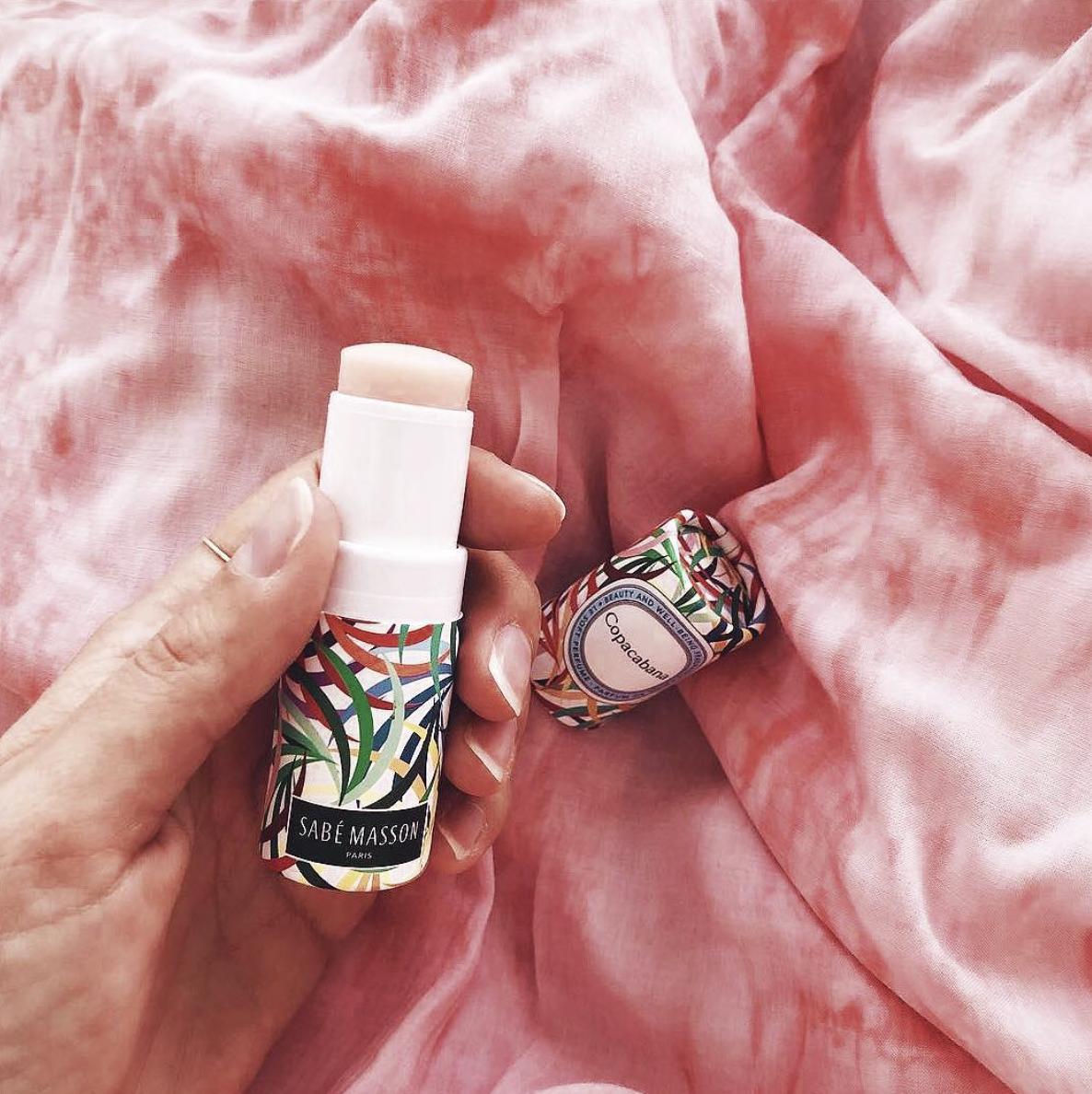 A la recherche d’un nouveau moyen de vous parfumer ? N’hésitez pas à consulter le site #SabeMasson pour le trouver 😀 !  sabemasson.com