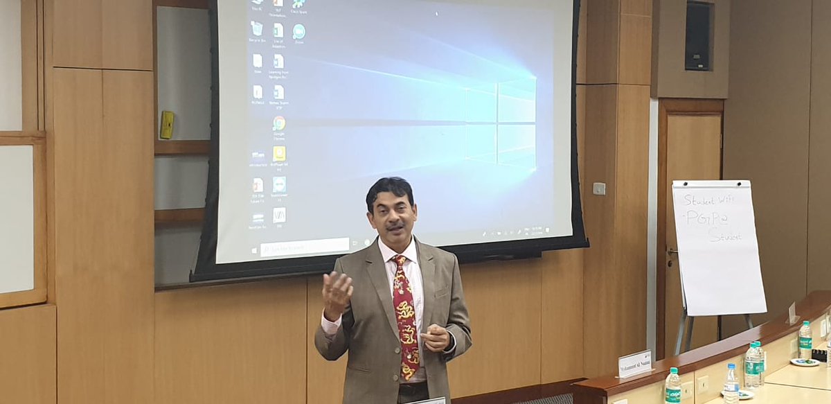 ISBIndiaInside's tweet photo. Mr. @jayesh_ranjan, IT Secretary for Telangana State in the @ISBIndiaInside at ISB, speaking on the investment ecosystem in India. https://t.co/DJGh8ZCN3X