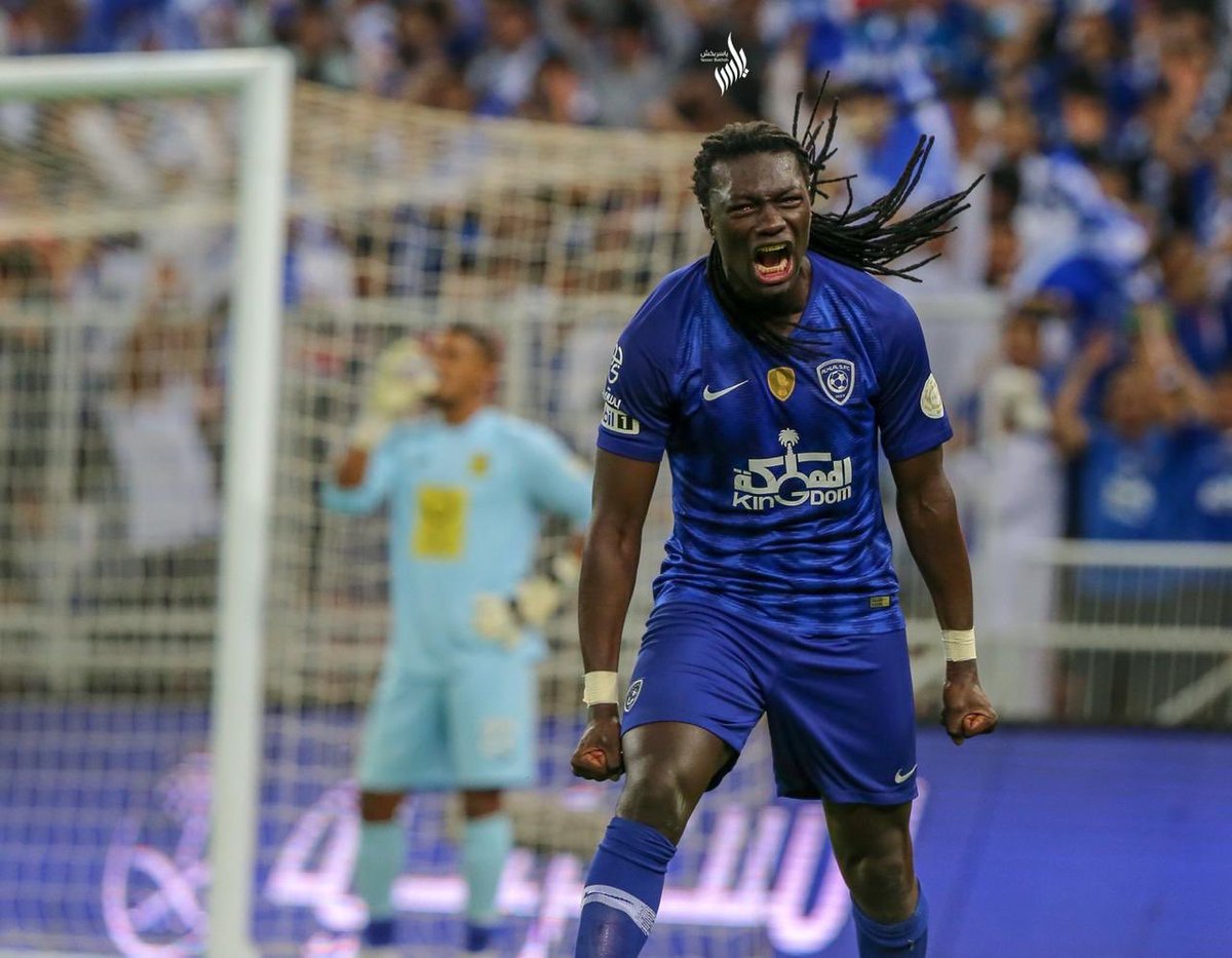 MnbrAlhilal's tweet photo. 🚨 عااااجل - رسمياً / لاعب #الهلال الفرنسي قوميز يفوز بجائزة أفضل لاعب لشهر فبراير في كاس دوري الامير محمد بن سلمان  😍💙💙💙 https://t.co/9896ENRoy3