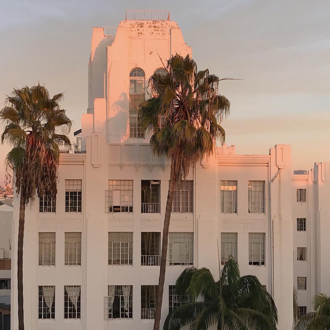 hypebae's tweet photo. Golden hour.
Photo: cnd.ha https://t.co/F8tXoauC85