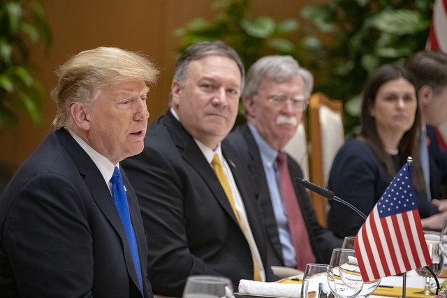 SecPompeo's tweet photo. Presidents @realDonaldTrump and Trong affirmed the need for continued progress toward the final, fully verified denuclearization of North Korea; a free and open Indo-Pacific; &amp; a stronger U.S.-Vietnam Comprehensive Partnership. https://t.co/lAkwDPV3oL