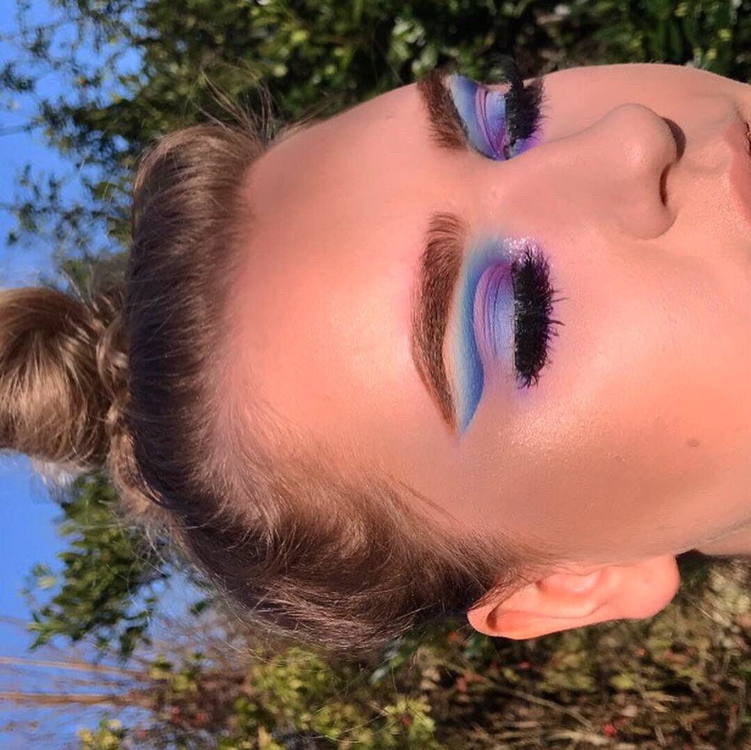 gracesmithxo_'s tweet image. I find my inspo in pretty things
💙✨💜
gracesmithmakeup on insta
#plouisebase