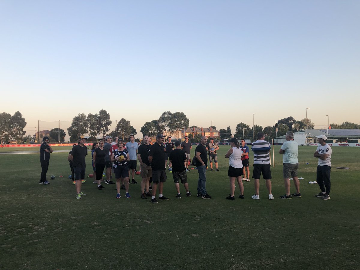 Delicious evening for our <a href="/AFLAuskick/">NAB AFL Auskick</a> Information &amp; Training Session! Great to see so many coordinators ready for a big 2019! <a href="/aflvic/">AFL Victoria</a>