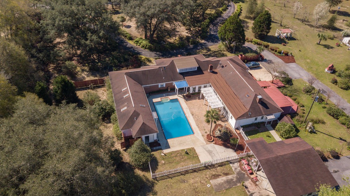 New Listing $625,000 5 bedroom 5 bath home on 10+ acres in Milton.
For more info or to schedule a showing:
Justin Creel
Keller Williams Gulf Coast
The Creel Group
850-530-7799
creeljd@gmail.com