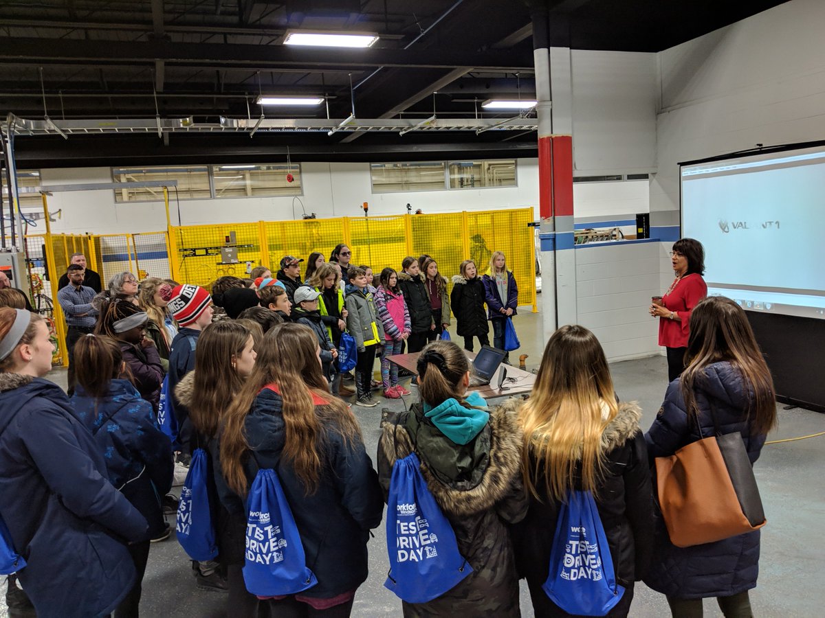 ValiantTMS's tweet photo. Valiant TMS was one of 18 employers that took part in #TestDriveDay2019 hosted by @WorkforceWE. We welcomed over 360 students at 4 facilities giving them a chance to meet skilled tradespeople, experience working conditions and get a close-up look at the tools of the trade. https://t.co/wTyHLj6luo