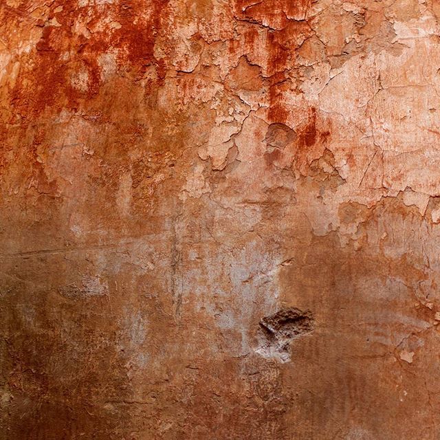 unaciertamirada's tweet image. The Wall
#textures #texturewall #wall #layer #texture #colors #red #finartphotography #fineartphoto ift.tt/2u1TP49