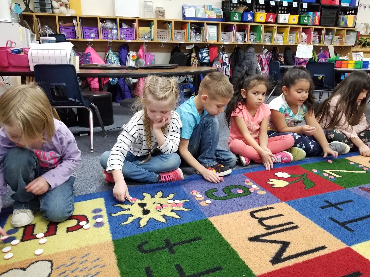 Alisontwins's tweet photo. @WISDParmley no worksheet Wednesday @kelmoore23 https://t.co/5SgOueUMCh