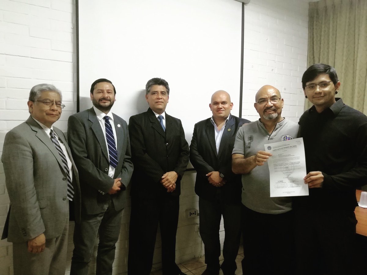 Fue un gusto participar como asesor y presidente de terna de tesis de la <a href="/EccUsacAcademia/">Escuela de Ciencias de la Comunicación</a> @SoyUSAC