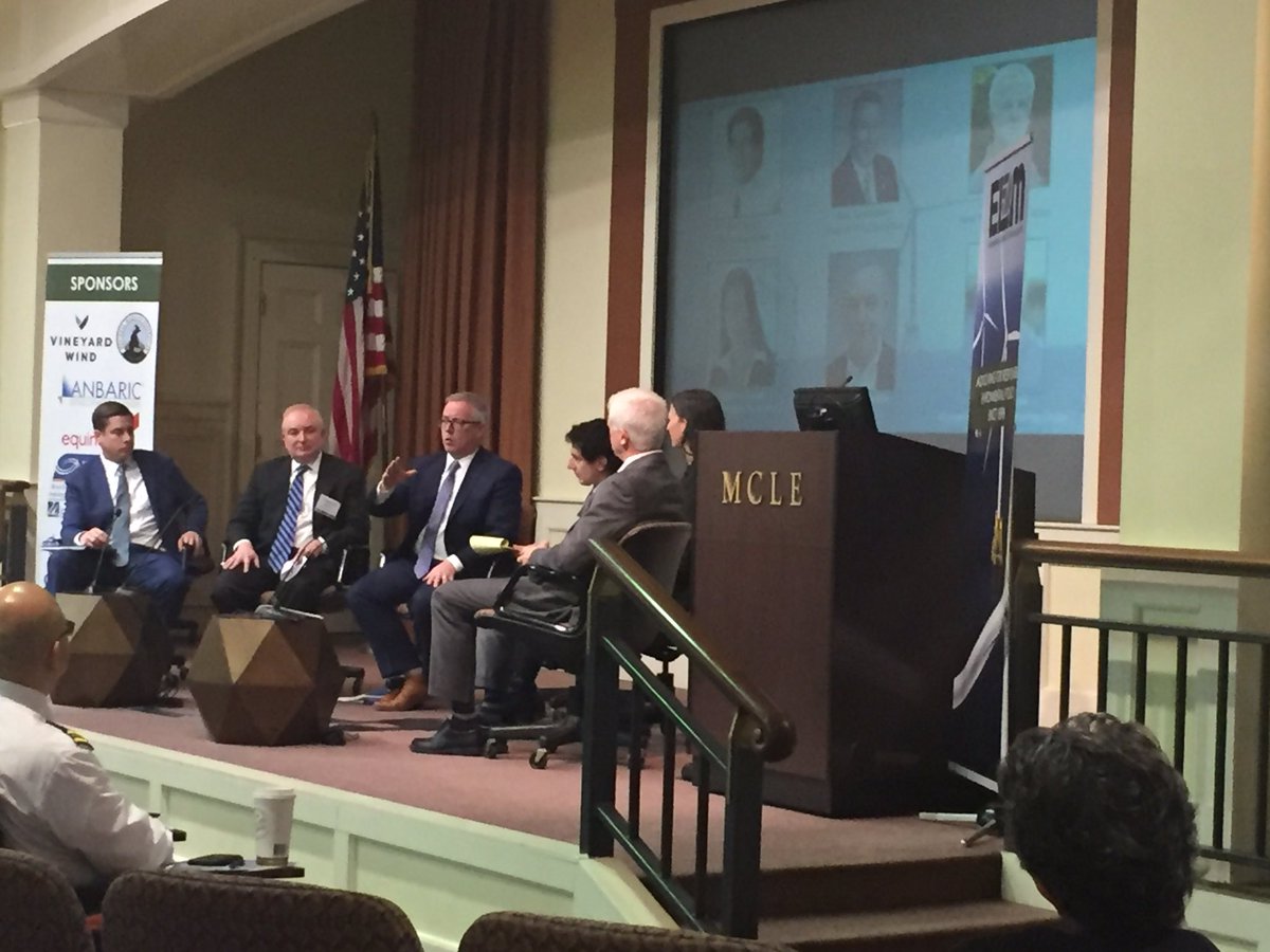 caseyhbowers's tweet photo. We’re at the tailpipe of the country - clean energy makes the environment the winner. Offshore wind brings jobs and other benefits to MA. Chair @tomtipagolden #offshorewindforum https://t.co/656nUbHY92
